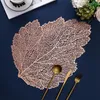 Hollow Out Leaf Design Mats PVC Aislamiento Placemats Resistente al calor Antideslizante Almohadilla impermeable Posavasos de lujo Mesa de comedor RRF12741