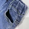 Jeans Primavera Autunno Ragazze Pantaloni a zampa di elefante Pantaloni in denim per bambini Moda per bambini Fessura posteriore Linea centrale Skinny da 2 a 7 anni