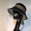 2021 Cappello della benna Designer Sun Berretto da baseball Uomo Donna Moda all'aperto Summer Beach Cappello da sole Fisherman039s cappelli 3 Color2476810
