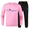 Herren Trailsuits Herumn Winter 2 Stück Set Männer Hip Hop Feste Farbe Kausaler Outfits Streetwear Kleidung neue Männer Jogging Anzug Training Logo Logo Druck