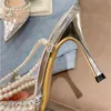 2022 Frauen 9 cm High Heels Mode Perle Kette Sandalen Dame Stripper Hochzeit Pumps Transparenter Kristall Tief Heels Strap Prom Schuhe Y220224