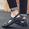 Big Size 38-45 Soft Bottom Sandalen Walking Luxurys Designers Sandy Beach Shoes Mannen Dames Slippers Ademend en Lichtgewicht