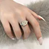 Kwiat Cut 4CT Moissanite Diamond Pierścień 100% Oryginalny 925 Sterling Silver Wedding Band Pierścienie Dla Kobiet Mężczyźni Biżuteria