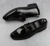 Designer Men Patent Leather Dress Shoes Horsebit Poods Pão mocassins luxuosos de couro brilhante Festa de casamento Sapatos casuais estilo britânico estilo