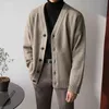 IDEEFB Męska jesień i zima Gruby Sweter Cardigan Koreański Moda Kintwear V Collar Single Breasted Vintage Odzież 9Y4760 210524