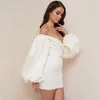 ISAROSE Satin Soie Robe Longue Lanterne Manches Off-épaule Blanc Partie Double Couches Sexy Printemps Automne Une-pièce Mini Robes 210422