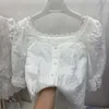 Summer Causal White Shirt Cutout Vintage Franse vierkante kraag Dames Chic Borduurwerk Kant Blouse Dames Tops Blusas 13874 210527
