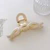 Pearl Crystal Cross Twist Shape Clamps Women Girls Large Alloy Gold Hair Claw Clip Lady Scrunchies Ponytail Shower Head Wear Hairpins Accessories Length 11 CM