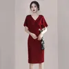 İŞ 2 Parça Setleri Yaz Zarif Seksi V Yaka Kısa Kollu Gömlek + Ilmek Midi Kalem Etek Kadınlar için Takım Elbise Setleri 210518