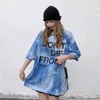 IEFB Tie Dyed Letter Printed Short Sleeve T-shirt For Men Summer Blue Clothing Oversized Streetwear Hip Hop Tee Tops 210524