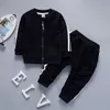 Abbigliamento per ragazzi Abbigliamento casual per bambini Set Primavera Autunno Cerniera Tuta sportiva per il tempo libero Giacca + Pantaloni Bambini Bebes Tute da jogging Y0705