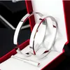 Designer jóias 316L Titanium clássico pulseiras de ouro pulseiras para amante moda pulseira pulseira de casamento pulseira de prata de prata dia de ação de graças amantes bracelete presente design