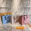 Femmes de haute qualité Toteries 2021 Design de luxe Polyvalent de grande capacité sacs à main Sacs à provisions simples et généreux