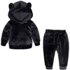 Baby Boys Girls Velvet Hooded Clothing Set Kids Jacket Coat Byxor Suit För Sport Passar Tracksuits Toddler Barnkläder Set Y220310