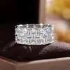 Anelli nuziali di marca cocktail SPakrling Gioielli di lusso Argento sterling 925 Taglio principessa Topazio bianco Pietre preziose con diamanti CZ Eternità Wo212O