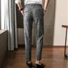 Herrbyxor Koreanska Mäns Klänning Mode Plaid Stripe Casual Slim Fit Office Pantalon Classic Retro Suit Pant Wedding