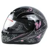 casque de moto noir rose