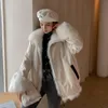 Kadın Kürk Faux Kadınlar Kış Ceket Gerçek Yaka Kol ve Astar Kuzu Deri Ceket Kız Kısa Moda Giyim Sequins