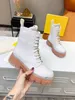 Autumn winter boots woman Thick soled Travel Lace up High top women designer shoes 100% leather lady platform Soft cowhide Crystal bottom