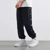 2021 мода мешковатый гарем мужские брюки наружные пробежки спортивные брюки эластичные талии сплошной кнопки комфорт модный фитнес брюки x0723