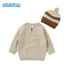 Baby Tröjor Nyfödda Söt Fox Mönster Jumpers Pullovers Höst Vinter Varm Sticka Spädbarn Boy Girl Knitwear Toppar Caps 2pcs Outfits Y1024