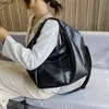 Shoppingkassar Svart Stor Tote För Kvinnor Stor Kapacitet Hobo Handväskor Lyxig Soft Leather Shoulder Kvinna Unika Shopper Messenger 220314