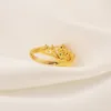 絶妙な女性の結婚式の心のダイヤモンドの石が付いているサイドの石の黄色い素晴らしい固体18ctのタイのバーツg / f金白ターコイズグリーンメインキュービックジルコニア