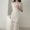 Koreański Chic Hollow Out Dzianiny Summer Eleganckie Kobiety Krótki Rękaw O-Neck Knitting Sweter Kobiet Midi Mermaid Dress 210416