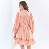 Twotwinstyle elegante retalhos bordados vestido feminino para mulheres lapela de manga longa cintura alta bowknot impressão rosa vestidos feminino 210517