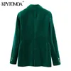 KPYTOMOA Kvinnor Mode Metal Knapp Velvet Green Blazer Coat Vintage Långärmad Flapfickor Kvinnlig Ytterkläder Chic Veste 211122