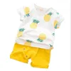 Çocuklar Bebek Setleri 2021 Yaz Toddler Erkek Giysileri Rahat Ananas Baskı Gömlek + Şort Kıyafetler Takım Elbise Çocuk Giyim 210226 547 Y2