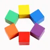50 pezzi/lotto 3 x 3 cm molti colori cubi di legno che costruiscono giocattoli di legno quadrati impilati