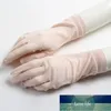 Элегантные дамы высокое качество 100 шелковых кряда перчатки летом анти-уклон тонкий раздел дышащий сон увлажняющий перчатки A60 заводская цена экспертов