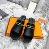 Kvinnor Sandaler Nyaste Sommar Äkta Läder Kvinnor Högklackat Striped Ladies Casual Scuffs Block Heel Outdoor Shopping Letters Slippers Box Shoe