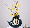 Creative Serce Shaped Ceramic Wases Złoty Kształt Kształt Kwiaty Kwiaty Układ Hollow Porcelain Wazon Kwiat Wstaw Nowoczesny Wystrój Domu