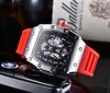 2021 Novo estilo relógio de diamante Top Brand Luxury watch women039s quartzo automático assistir dz masculino relógio2589407