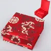 4pcs nouveau style chinois boîte à bijoux en satin de soie rempli de coton avec couvercle magnétique aimant carré bracelet emballage cadeau boîtes en gros