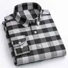 Moda masculina 100% algodão casual xadrez xadrez camisa único remendo bolso manga longa padrão-ajuste botão-down gingham camisas 210506