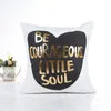 Coussin / Oreiller décoratif Mikksire 2021 45cmX45cm Case Stamping Lettre Feuille d'or Imprimé Taie d'oreiller Canapé Taille Throw Coussin Cover Home Deco