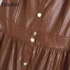 Chic V Boyun PU Faux Deri Elbise Kadınlar Vintage Kolsuz Ruffled Kahverengi MIDI Moda Pileli ES Vestidos 210508