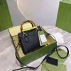 2021 Classic Designers Diana Bamboo Handväskor Mode Kvinna Kvadratisk Väska Äkta Läder Ladies Purses Pochette