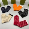 Men Women Socks Embroidered Cotton Wool Streetwear Socks Men's and Women's Design Sports Sock 5 Colors Mixed 5pcs in a Box