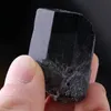 Obiekty dekoracyjne Figurki 100 g / paczka Natural Black Tourmaline Crystal Gemstone Speci Collectibles Decor Supplies Rock Kamień Szorstki Minera