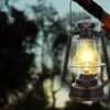 Vägglampa 1pc Utomhusljus Emulationell Flame Candle Dekorativ Camping Night Lantern