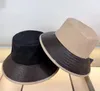 ブランドソリッドハットメンズ女性わらバケツStingy Brim Hatsフィットスポーツビーチパッドフィッシャーマンキャップポニーテイル野球キャップスナップバック