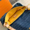 Moda damska Casual Designer Denim Haftowana Torebka Crossbody Torby Na Ramię Wysokiej Jakości TOP 5A M95050 TOREBKI Torebka Etui