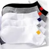 10 pezzi = 5 paia/lotto calzini corti da uomo in cotone estivo moda calzini sportivi traspiranti da barca calzini casual comodi maschio bianco nero