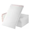 100st White Mail Bags 15 * 20 + 4cm Bubble Kuvert Självtätning Kudde Wrap Mailing Bag "Es Pearl Film Envelope Courier Boxes Vattentät packning väska