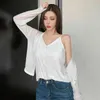 Koreaanse vrouwen blouse tops fluwelen mouwloze v-hals top vrouw wit s plus size dames satijnen basic s 210427