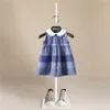 Moda Girl Dress Plaid Uniform dzieciak ubrania Bez rękawów Cute Causal Outfit Princess Party Dress Preppy Style przez 2-6 lat Q0716
